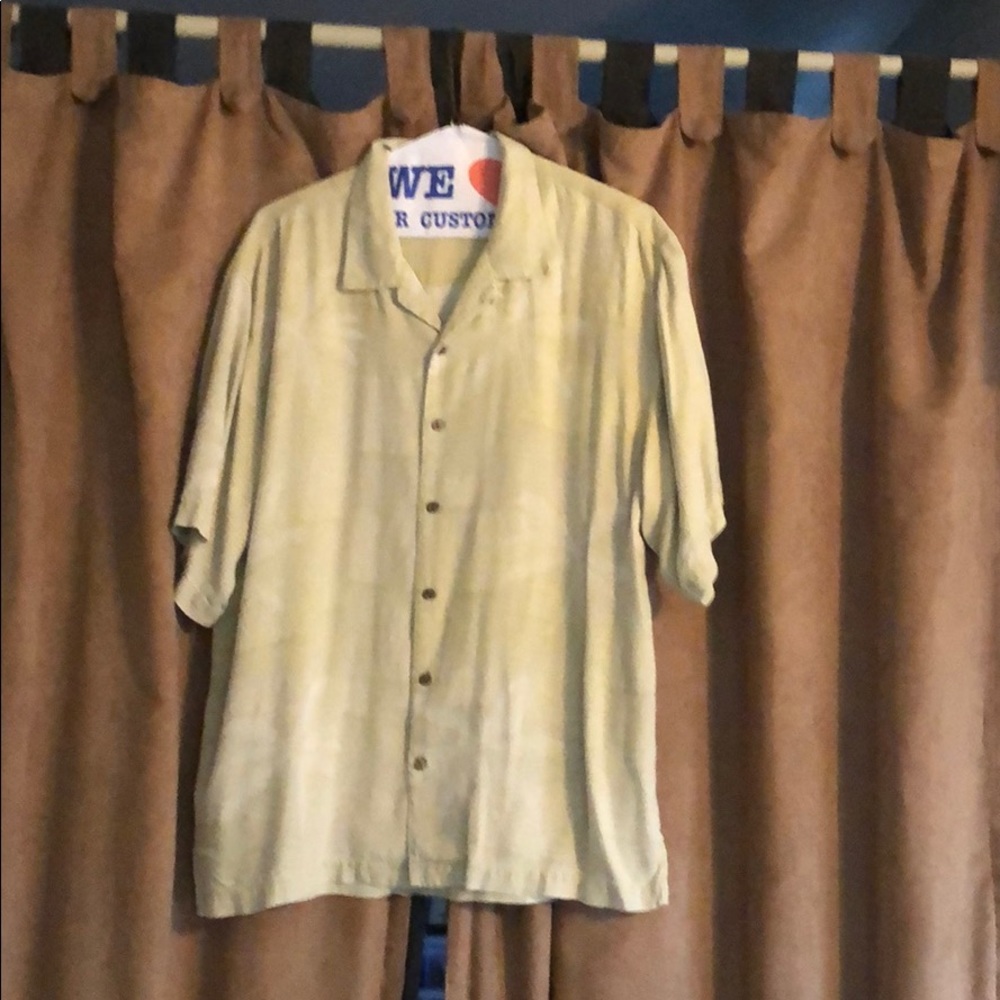 Tommy Bahama Palm tree causal shirt